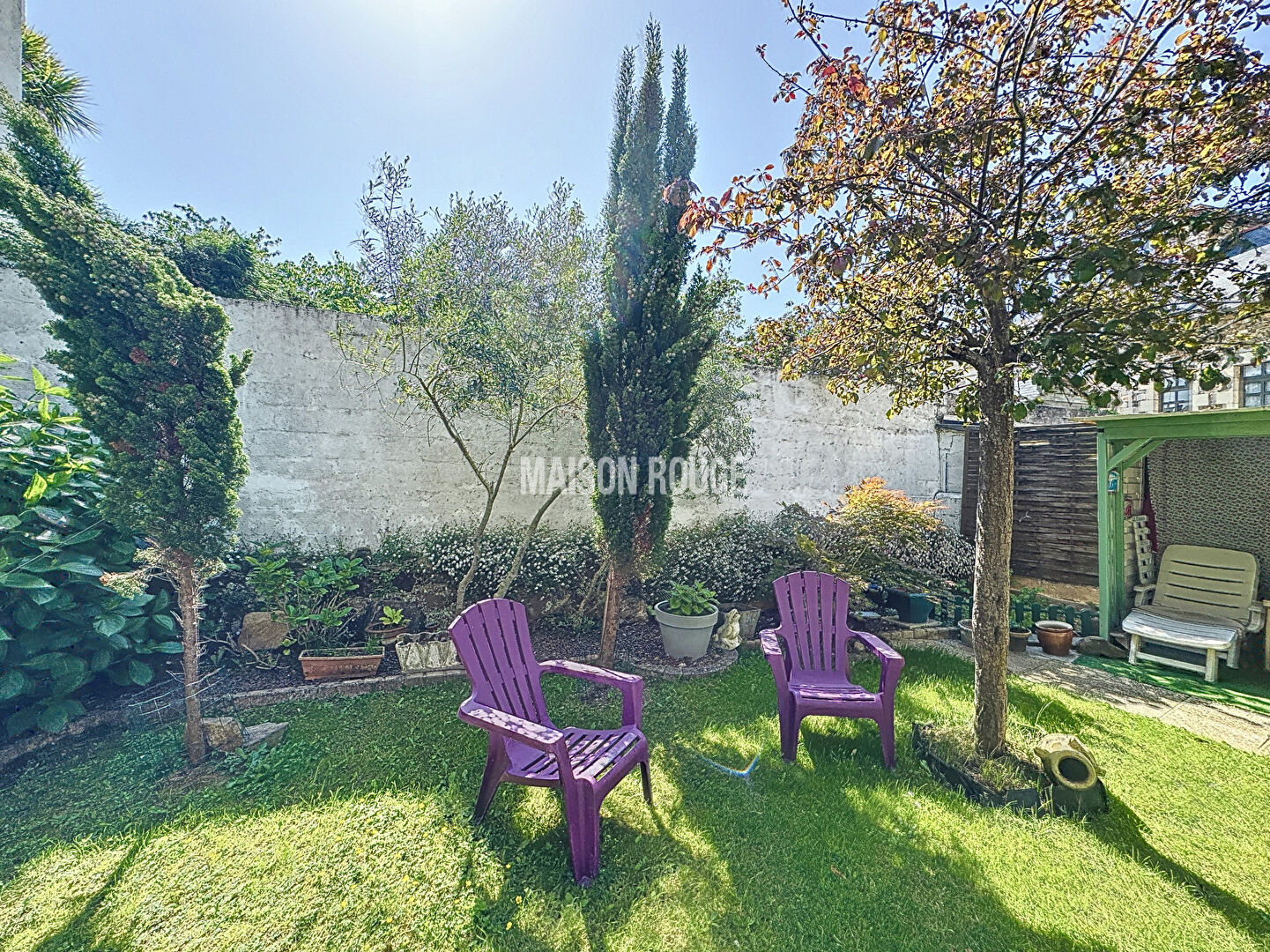 Maison de ville de caractère et son local professionnel