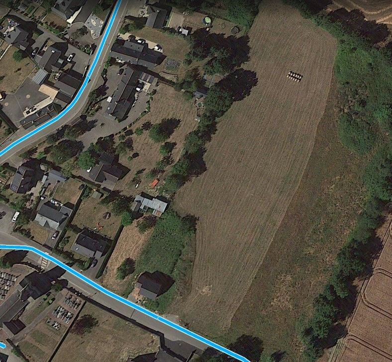 Photo TERRAINS VIABILISES 5 km de  COMBOURG  226 à 988 m² image 2/2