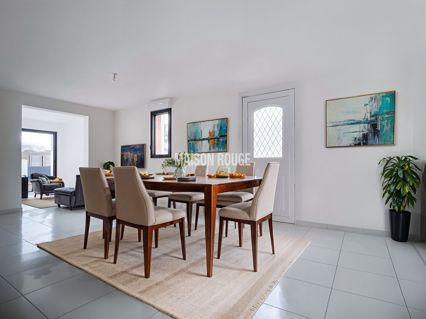 Photo Maison contemporaine rénovée à PLANGUENOUAL image 3/6