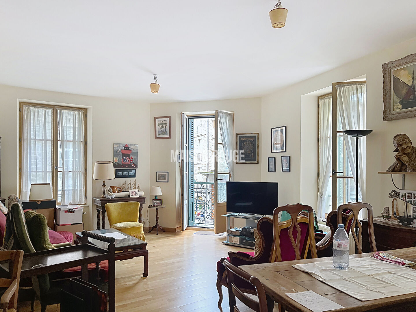 Dinard :hyper centre: Appartement  87.5 m², terrasse et ascenceur privatif