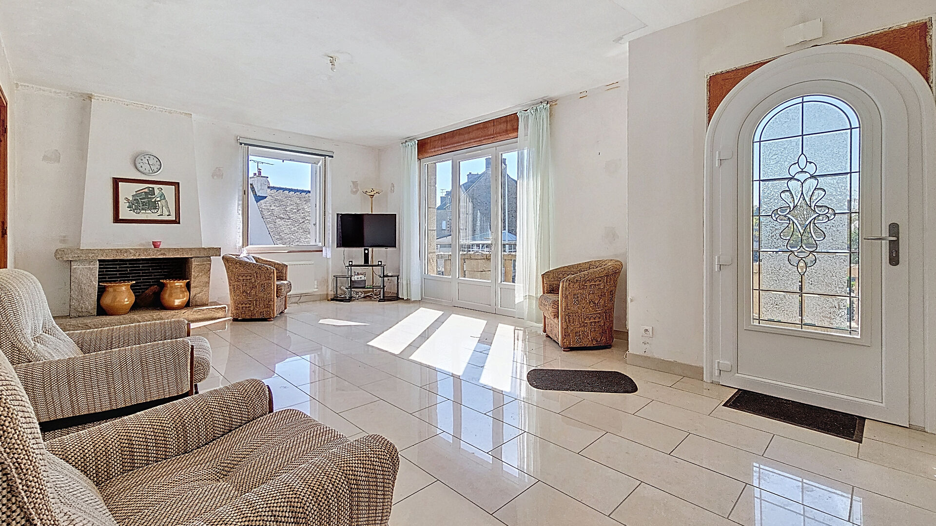 Photo Grande Maison en Granit au Coeur de Matignon image 3/6