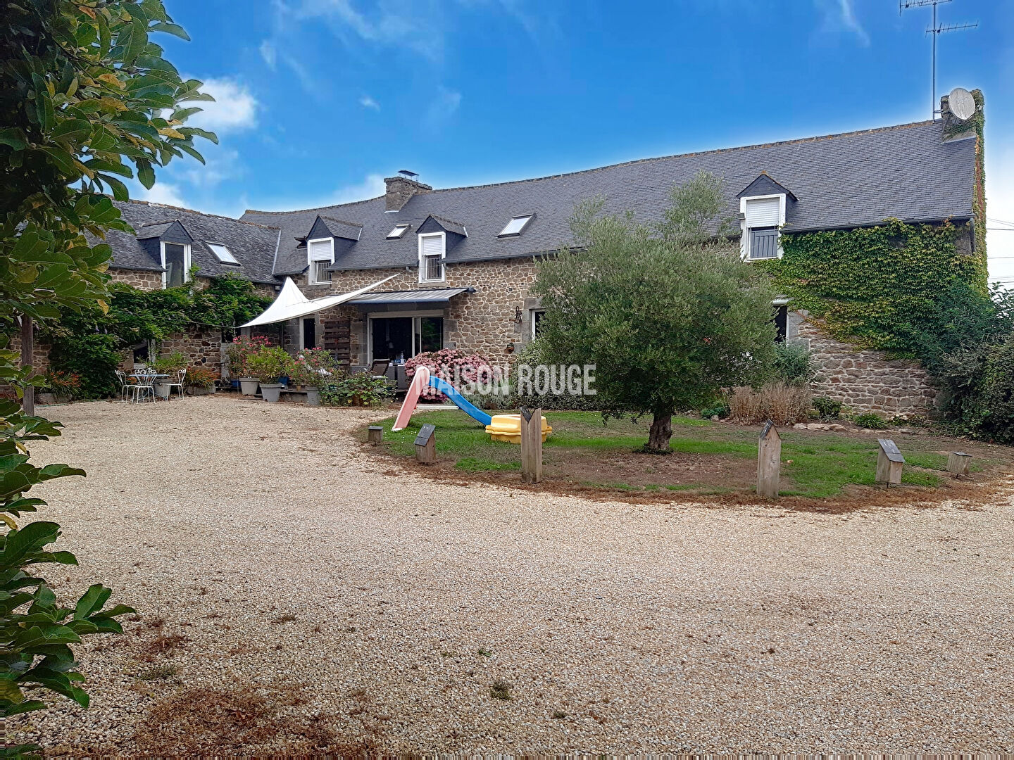 Photo Exclusivité MAISON ROUGE image 4/6