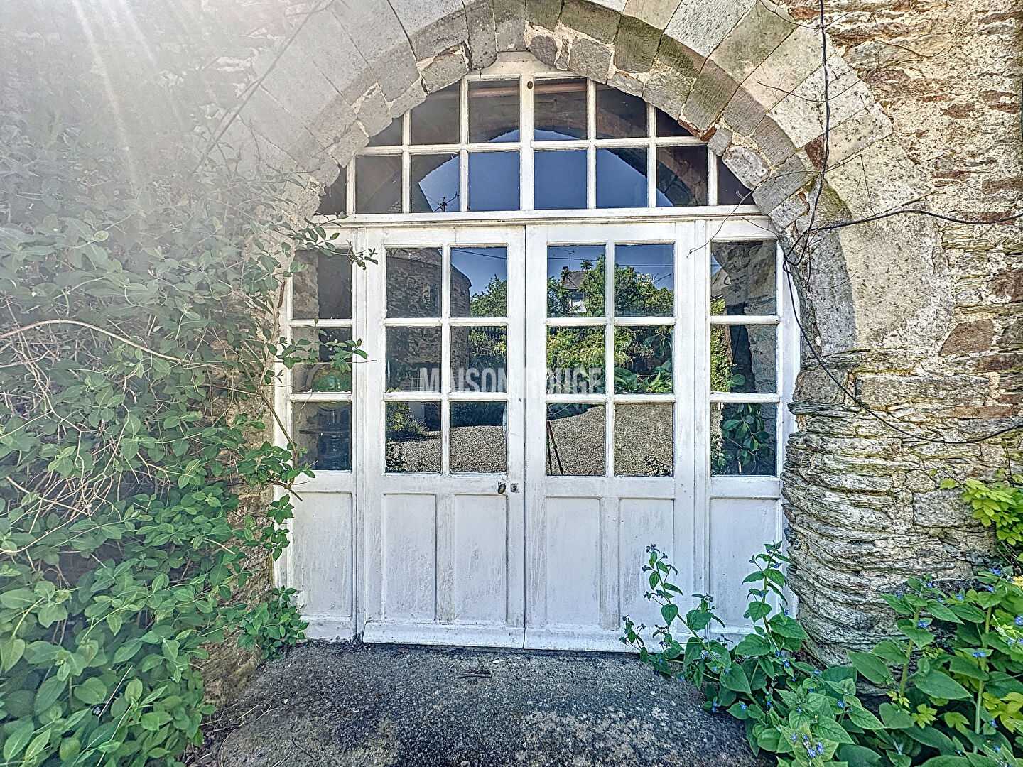 Photo Manoir d'exception  XV émé au XIX ème  siècle   Parc paysager de près de 3 hectares  Dépendances  Jardin à la française image 6/6