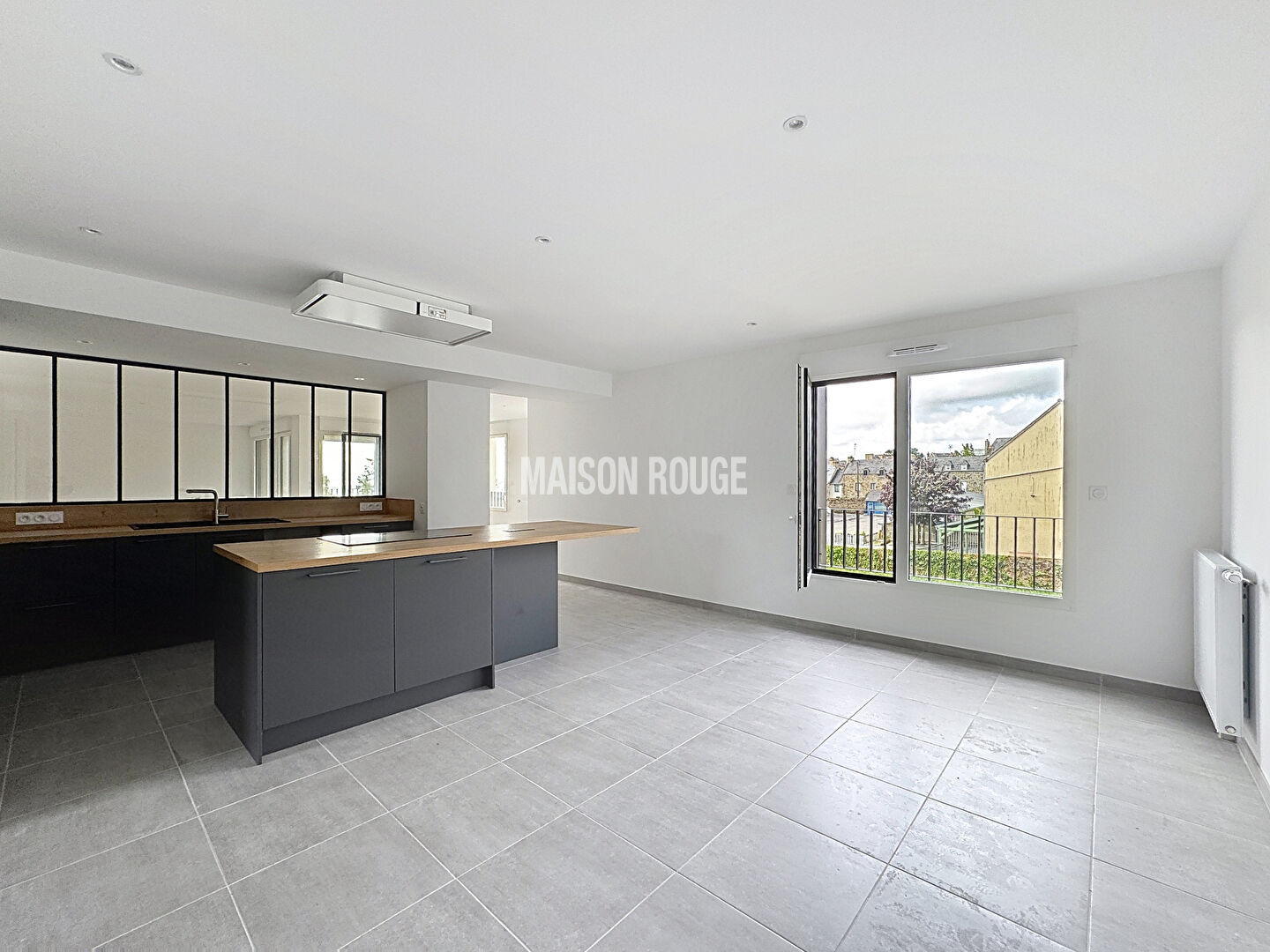 Photo Appartement  5 pièces 156m² image 4/6