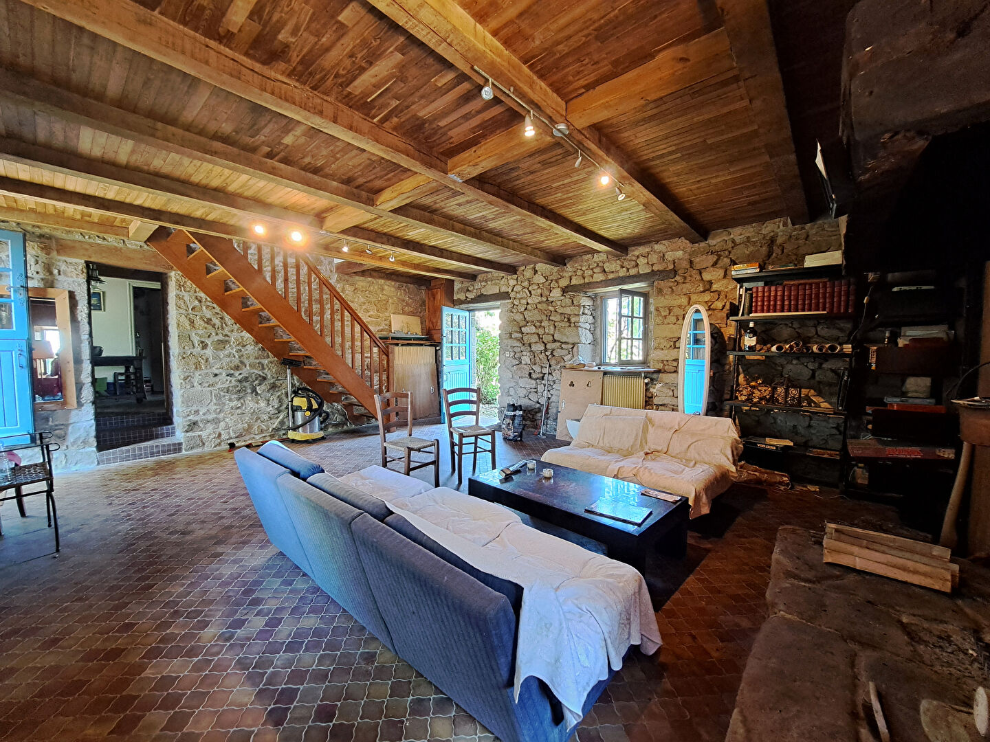 Photo Charmante maison en pierres de 1776 à Saint Potan image 3/6