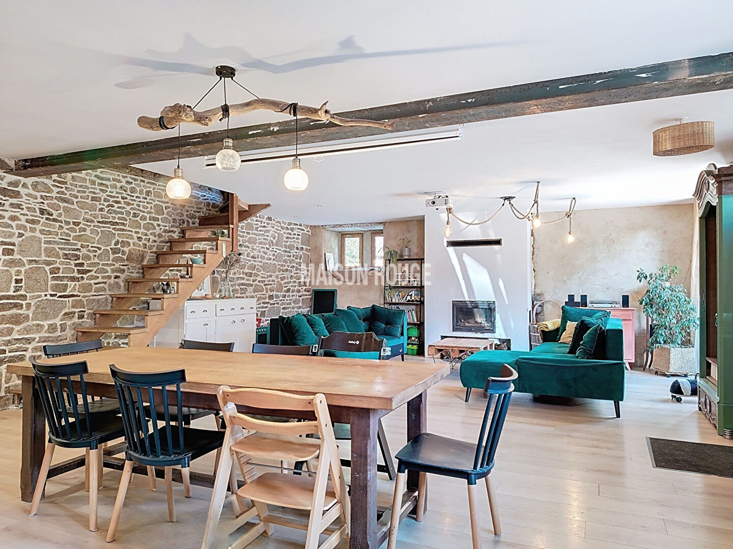 Photo Corps de ferme rénové 6 pièces 4 ch 142 m² terrain 2400 m² Proche Combourg image 2/6