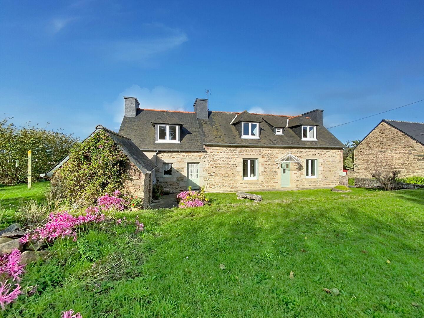 PAIMPOL Maison 143 m2 Jardin 999m²