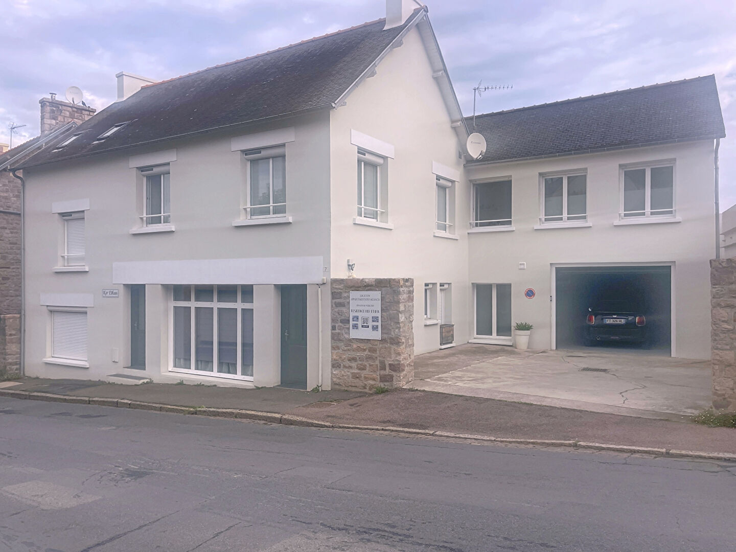 Photo IMMEUBLE centre Erquy image 3/6