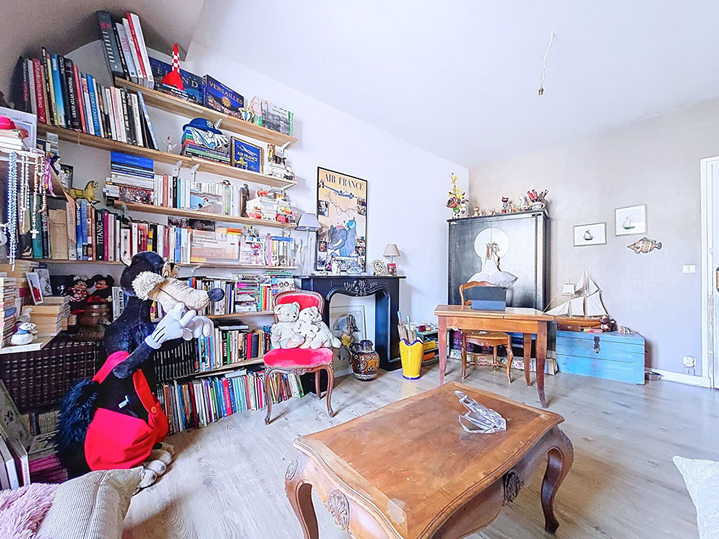 Photo A VENDRE - APPARTEMENT - DEUX CHAMBRES - 84M² - VILLE HISTORIQUE - SAINT MALO image 5/6