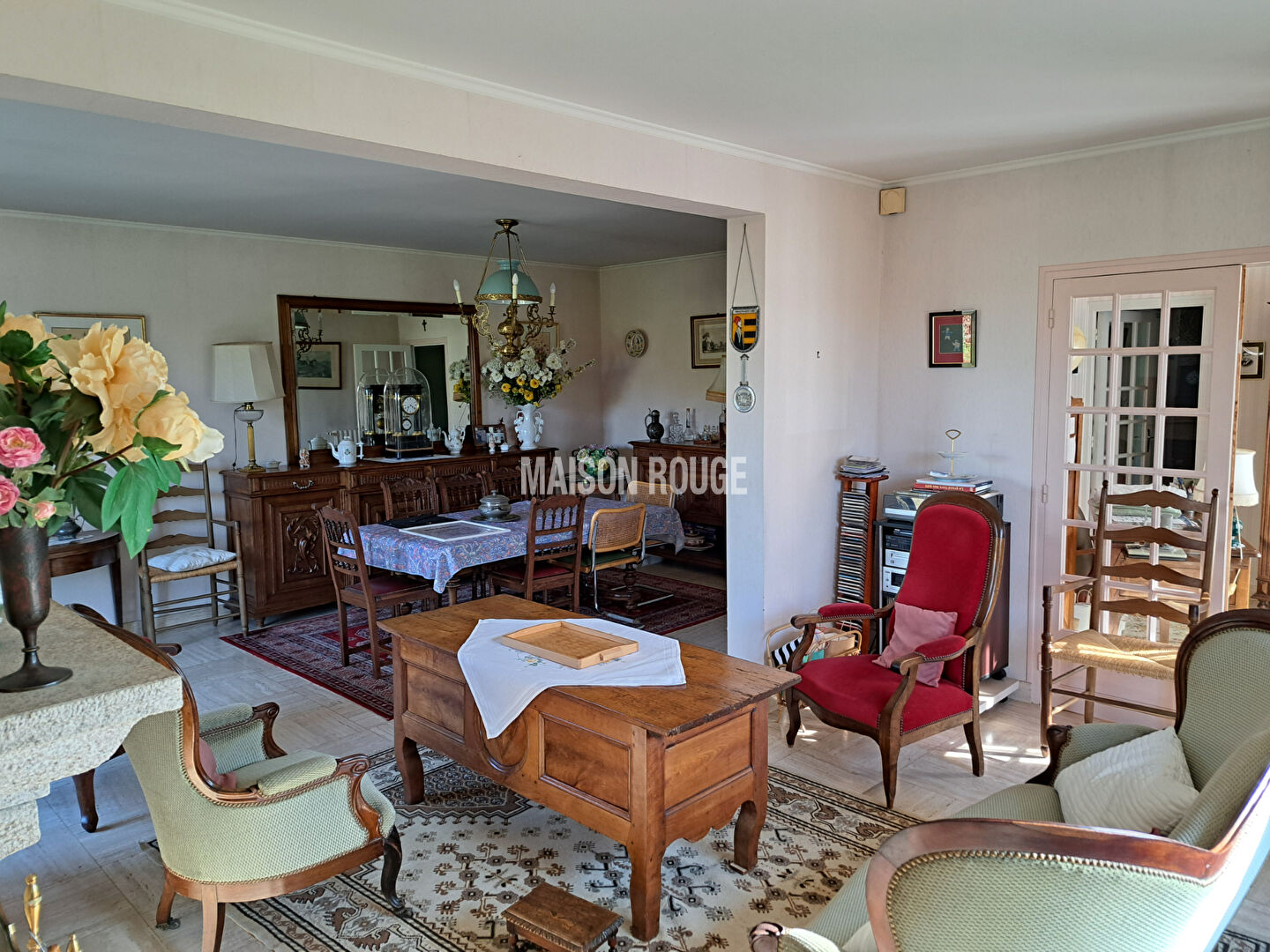 Photo Centre ville de Broons  maison de type 8 image 4/5