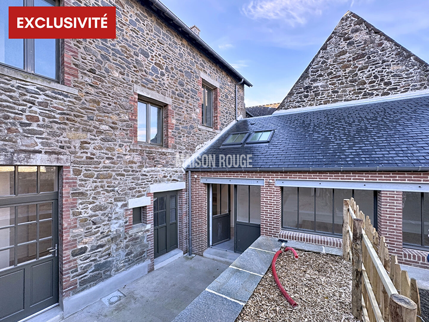 Photo EXCLUSIVITE- Maison  proche SAINT-MALO image 1/6