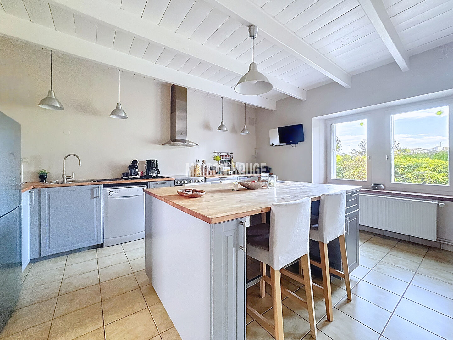 Photo Ploubazlanec - 1.5 km de la Plage du Gouern       Superbe Longère en pierre 8 pièces 140 m² sur 5000 m² image 5/6