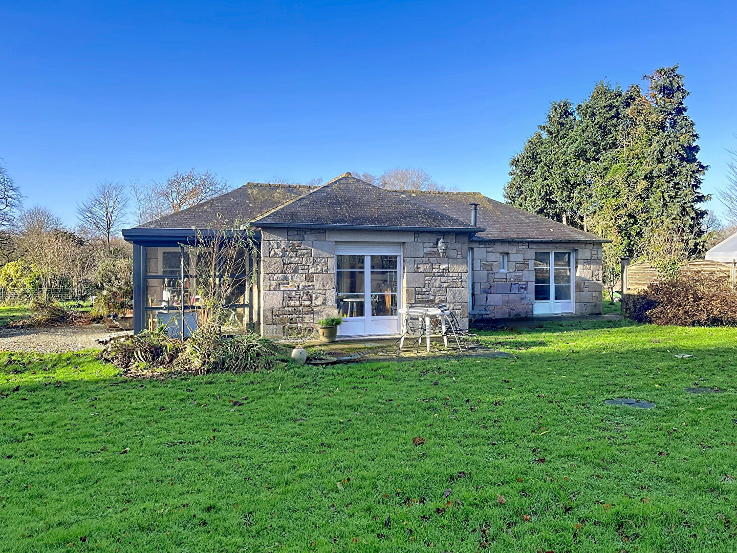 Photo Maison pierre de plain pied 97 m² image 1/6