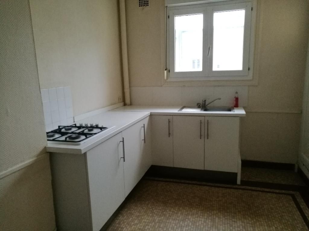 A LOUER BREST SIAM T1 DE 37 M²