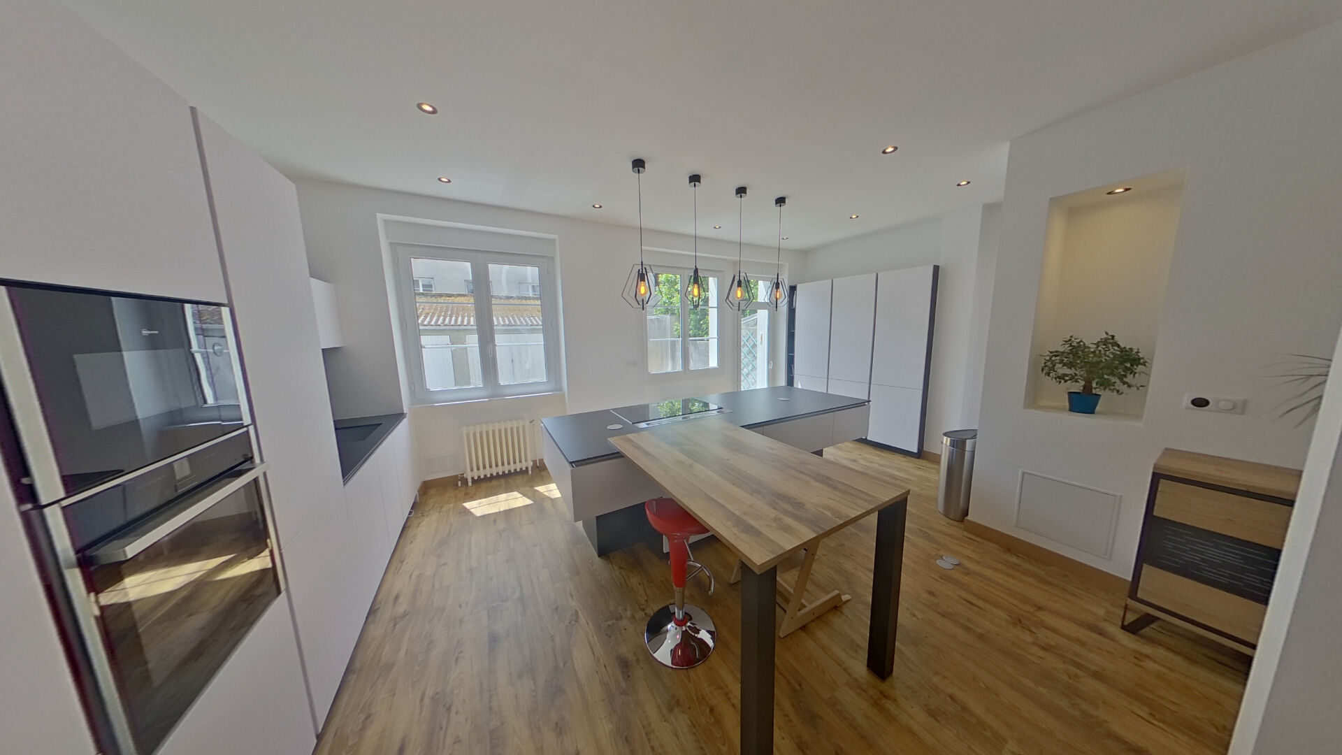 Photo RARE DUPLEX T5 A VENDRE BREST TRIANGLE d'OR - PROCHE GARE - 160 m² image 3/6