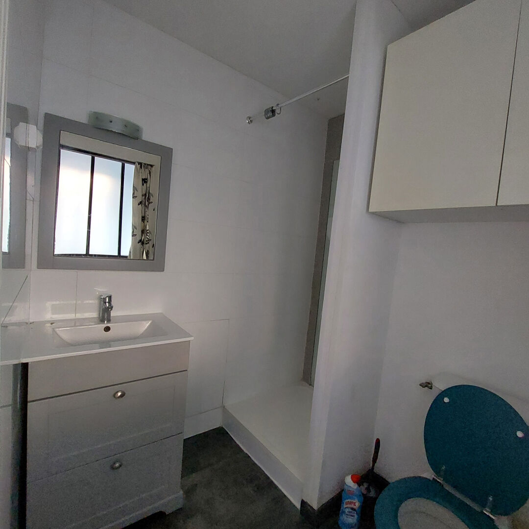 Photo Brest, Secteur Siam, Proche des halles Saint-Louis, image 5/6