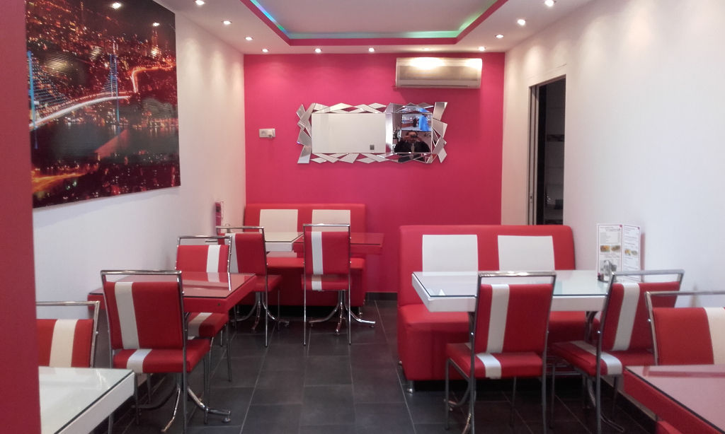 Photo A vendre local commercial de 75 ², Locataire en place ,loyer 12 000 /A  Quimper 29 000 image 3/6