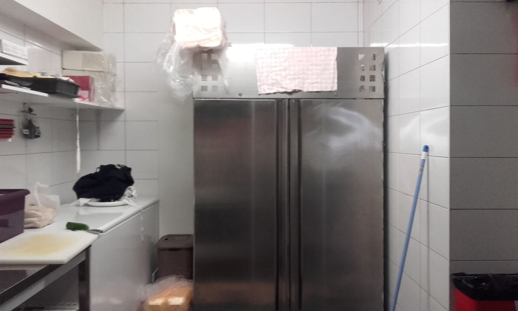 Photo A vendre local commercial de 75 ², Locataire en place ,loyer 12 000 /A  Quimper 29 000 image 4/6