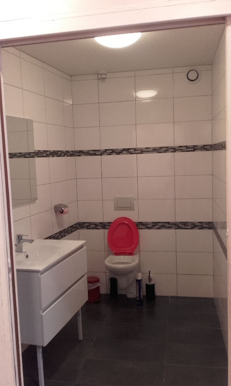 Photo A vendre local commercial de 75 ², Locataire en place ,loyer 12 000 /A  Quimper 29 000 image 6/6