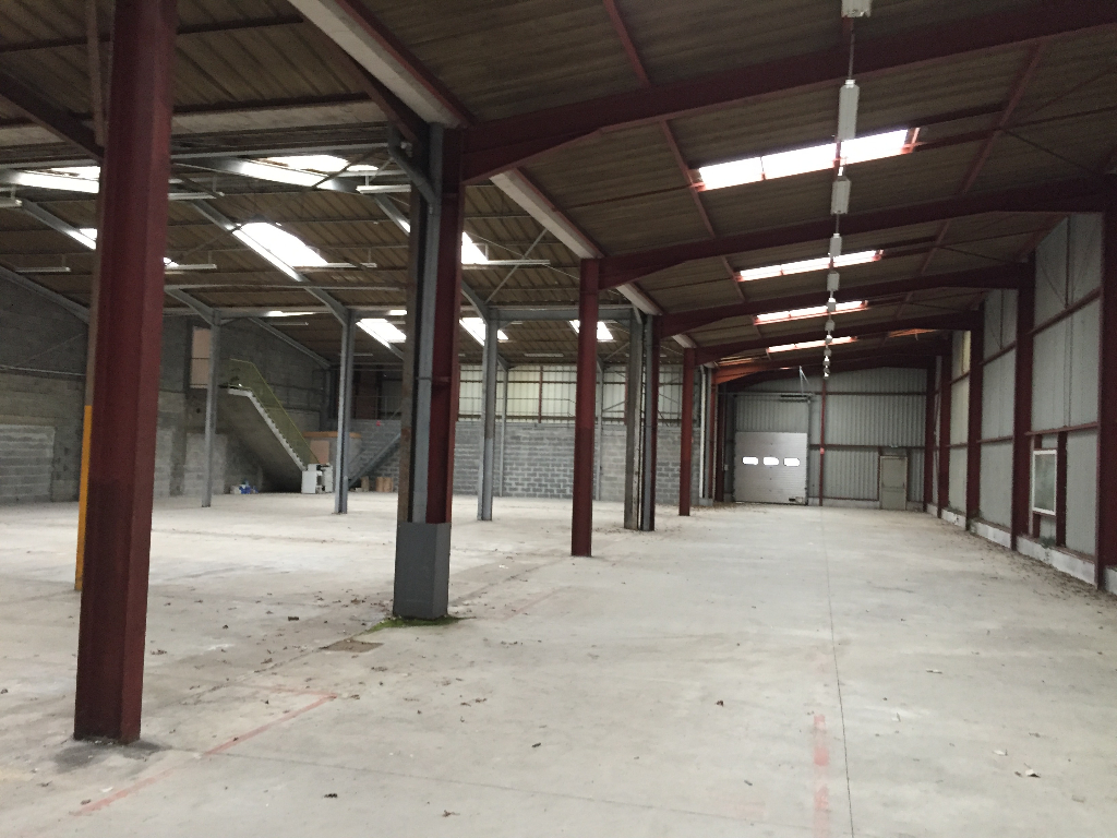 Photo Local commercial  1000 m2 zone de kergaradec image 5/5