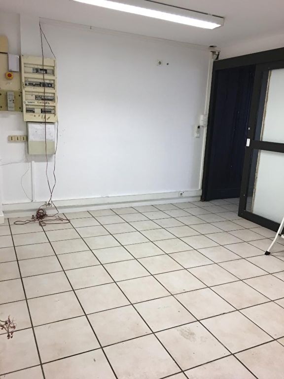 Photo À VENDRE Local commercial de 71 m² au centre ville 29000 Quimper image 6/6