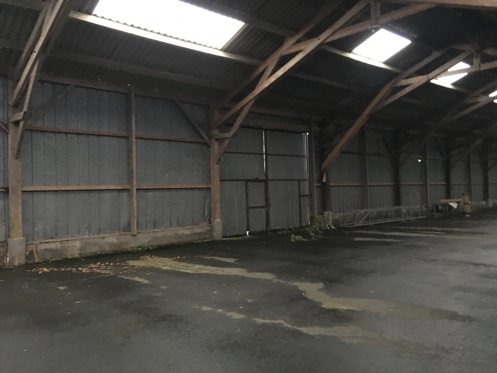 Photo Entrepôt / local industriel Gouezec 2500 m2 image 5/6