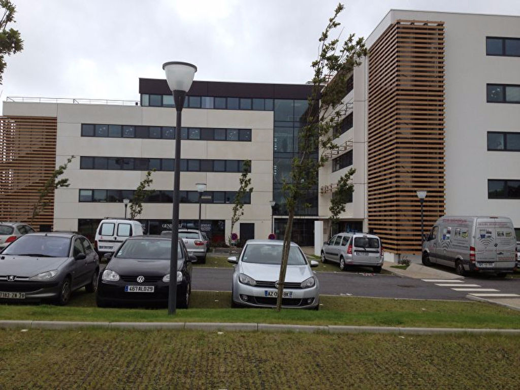 Photo A vendre ensemble de bureaux 178m² Aéroport de Brest image 3/6