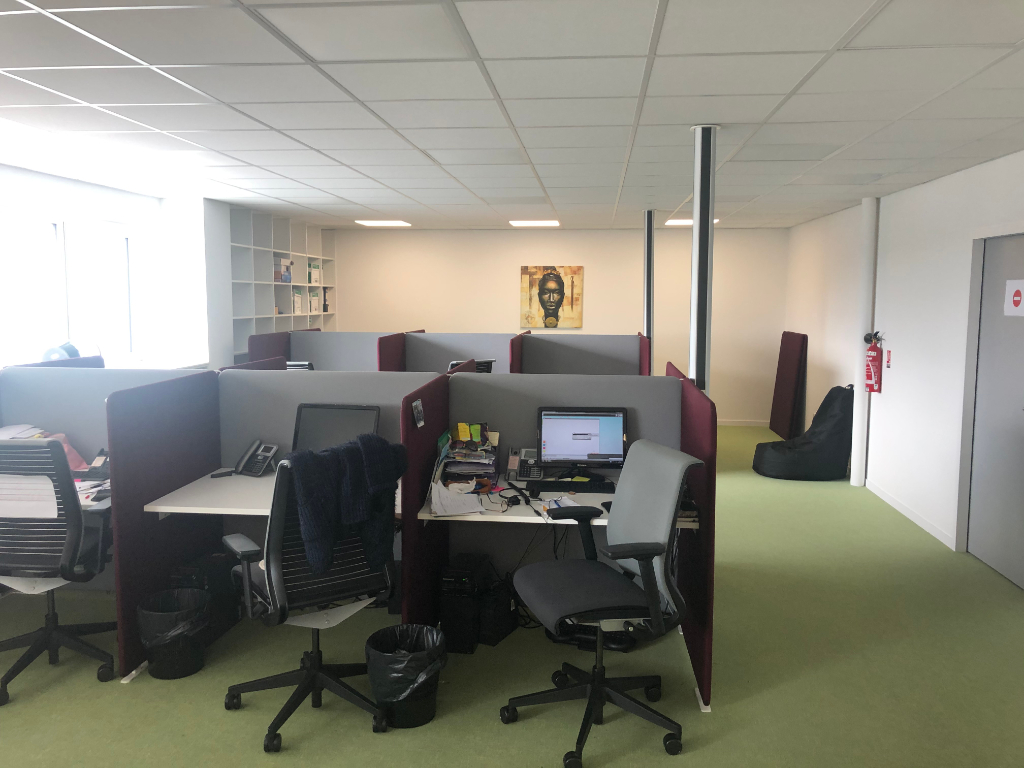 Photo A LOUER Bureaux Gouesnou 203 m2 image 2/2