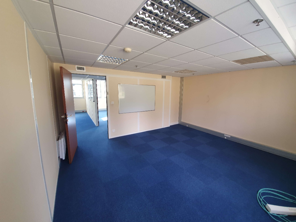 Photo A louer un plateau de bureau de 165m² au centre d'affaire de Creac'h Gwen -Quimper 29000 , image 5/5