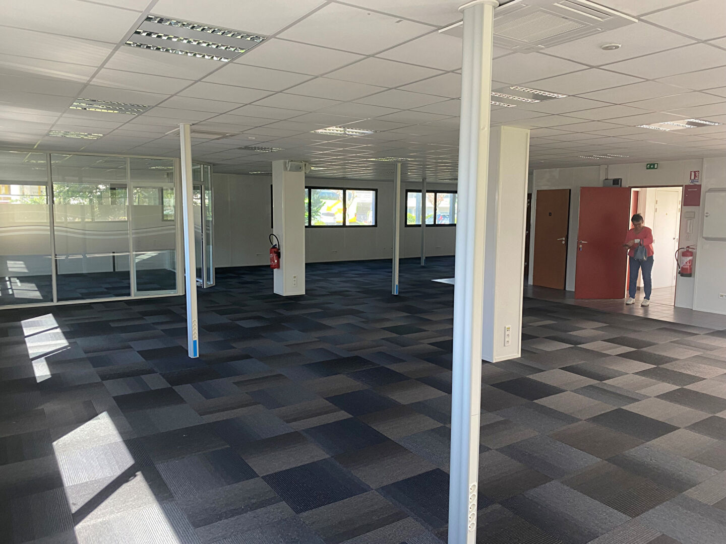 Photo A louer  Bureaux 188 m² Zone de kergaradec à Brest - Gouesnou. image 4/6