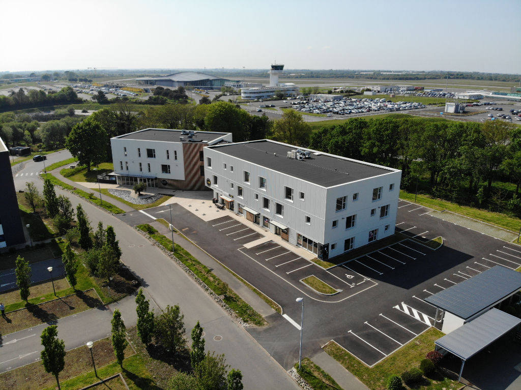 Photo Brest aéroport  bureaux à vendre 82m² image 2/5