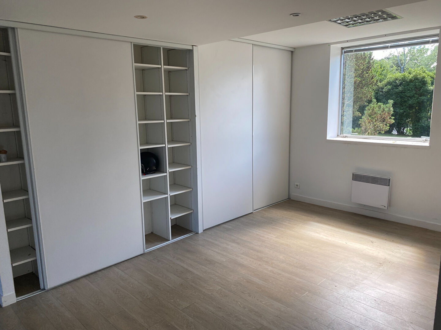 Photo À louer un plateau de bureau de 150 m²  en RDC Créach Gwen 29 000 Quimper image 3/6