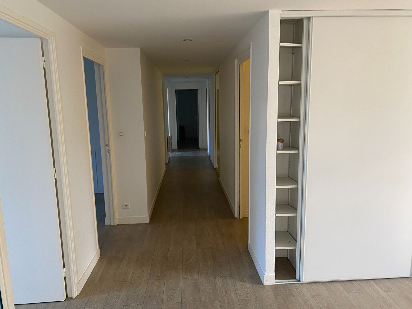 Photo À louer un plateau de bureau de 150 m²  en RDC Créach Gwen 29 000 Quimper image 4/6