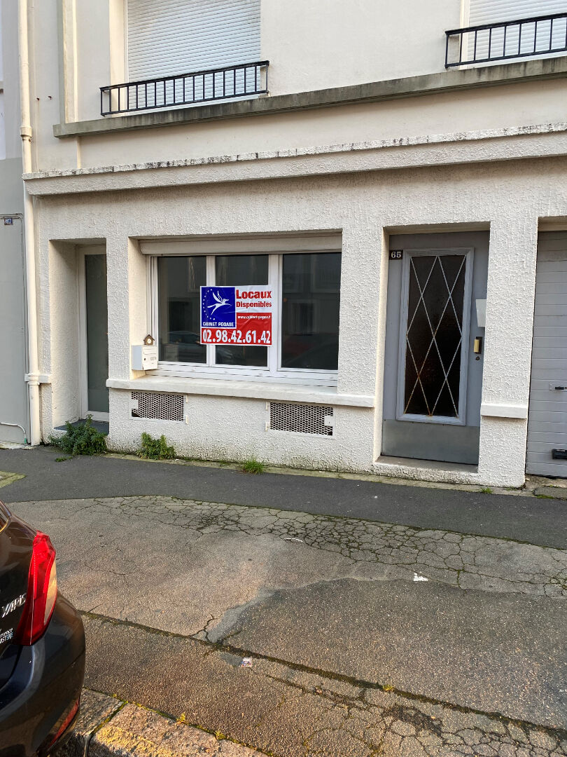 Photo Local commercial Brest  35 m2 image 2/5