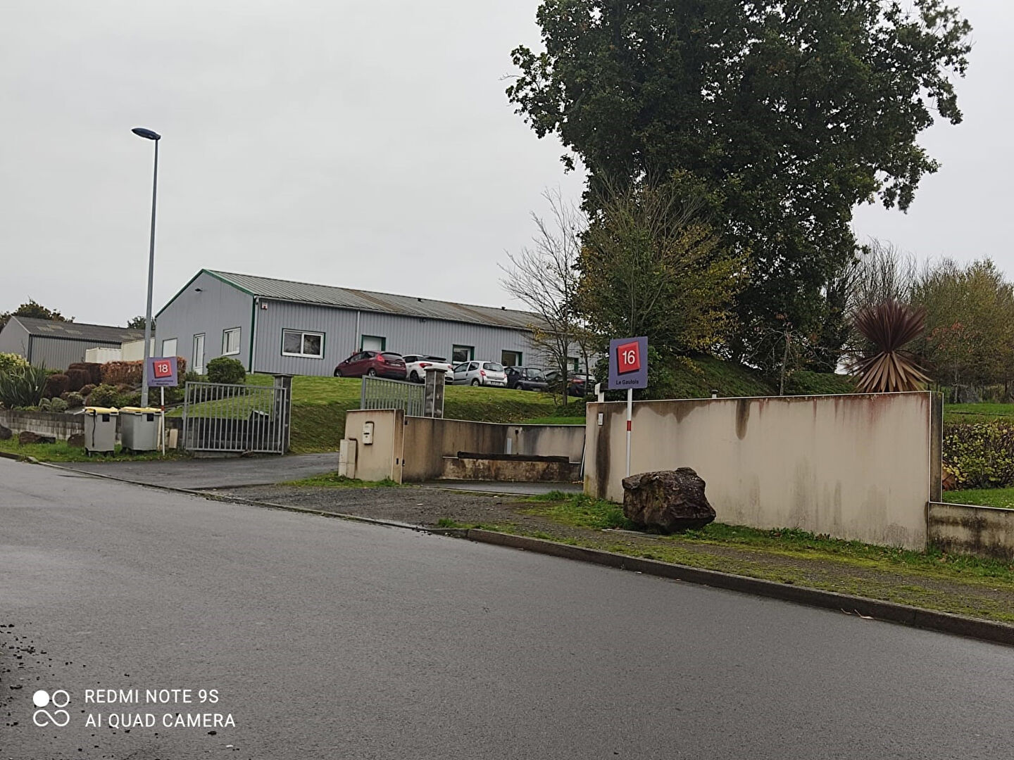 Photo À vendre un immeuble de rapport, local professionnel avec locataire en place loyer annuel 13 800 image 6/6