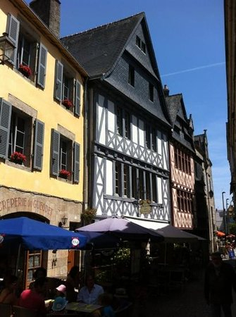 Photo À louer, un joli local commercial, en plein centre historique de Quimper 29 000 image 2/6