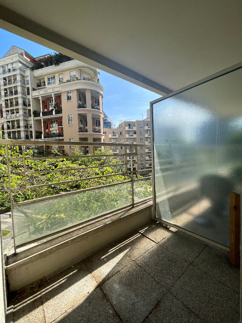 Photo APPARTEMENT- 1 pièce - 25.40 m² image 2/6