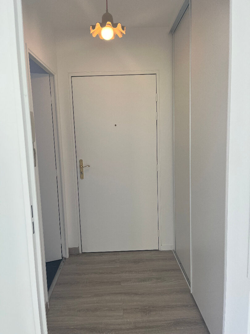 Photo APPARTEMENT- 1 pièce - 25.40 m² image 5/6