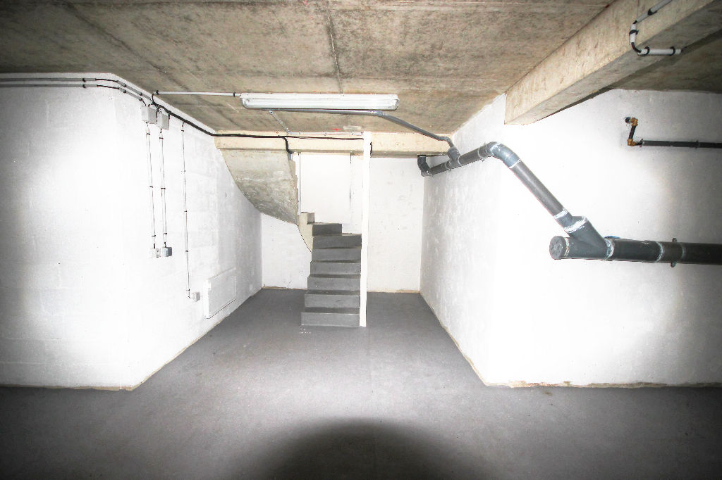 Photo Bureaux LA GARENNE image 4/5