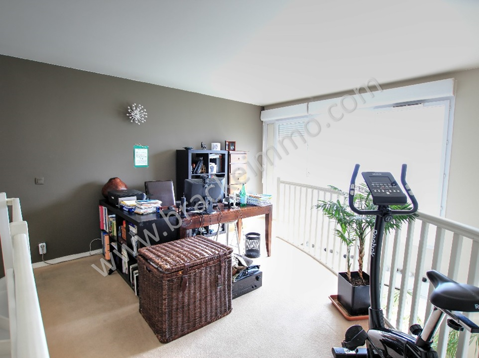Vente Appartement de 6 pièces 117 m² - COURBEVOIE 92400 | BRACKE IMMOBILIER COURBEVOIE - AR photo6
