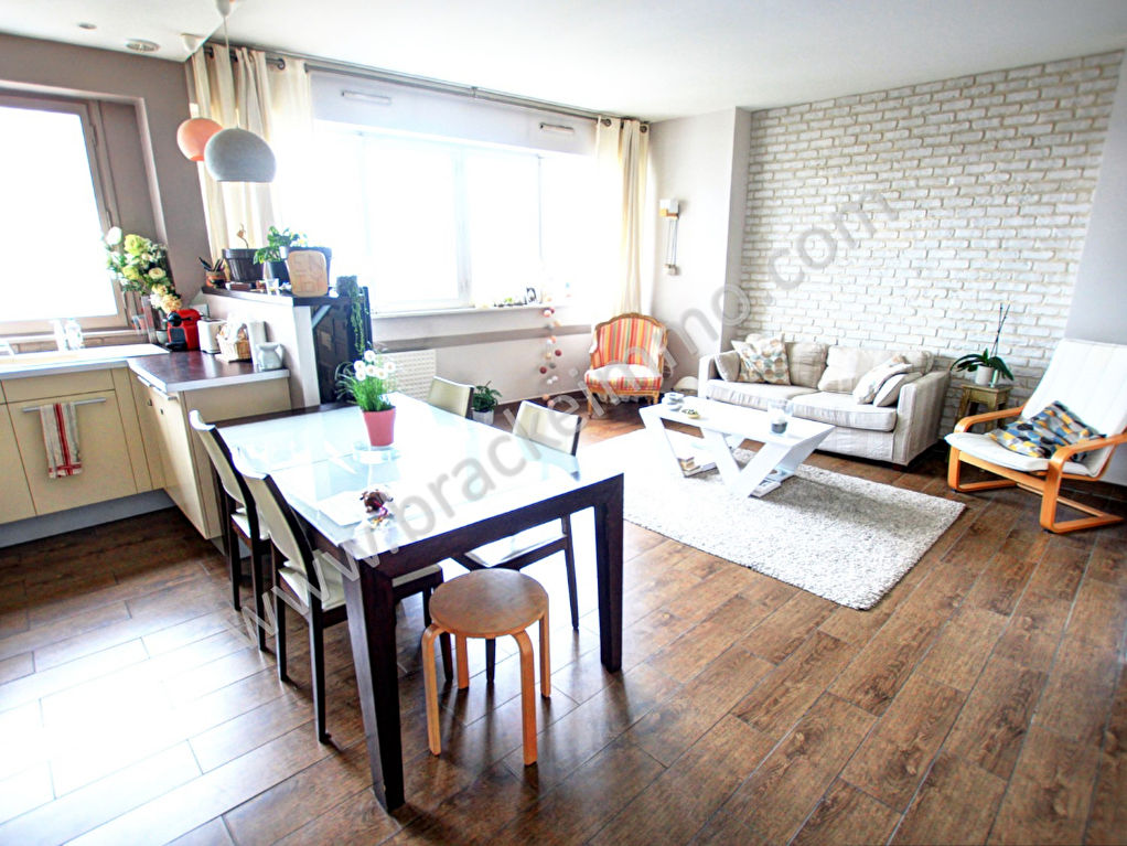 Vente Appartement de 4 pièces 108 m² - COURBEVOIE 92400 | BRACKE IMMOBILIER COURBEVOIE - AR photo2