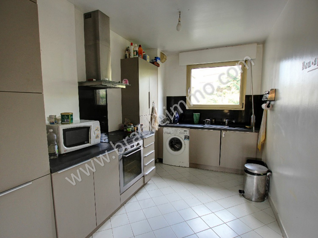 Vente Appartement de 3 pièces 70 m² - LA GARENNE COLOMBES 92250 | BRACKE IMMOBILIER COURBEVOIE - AR photo3