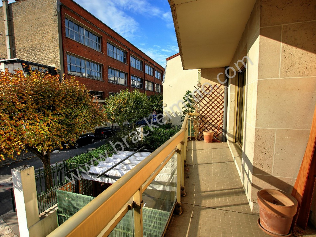 Vente Appartement de 3 pièces 70 m² - LA GARENNE COLOMBES 92250 | BRACKE IMMOBILIER COURBEVOIE - AR photo4