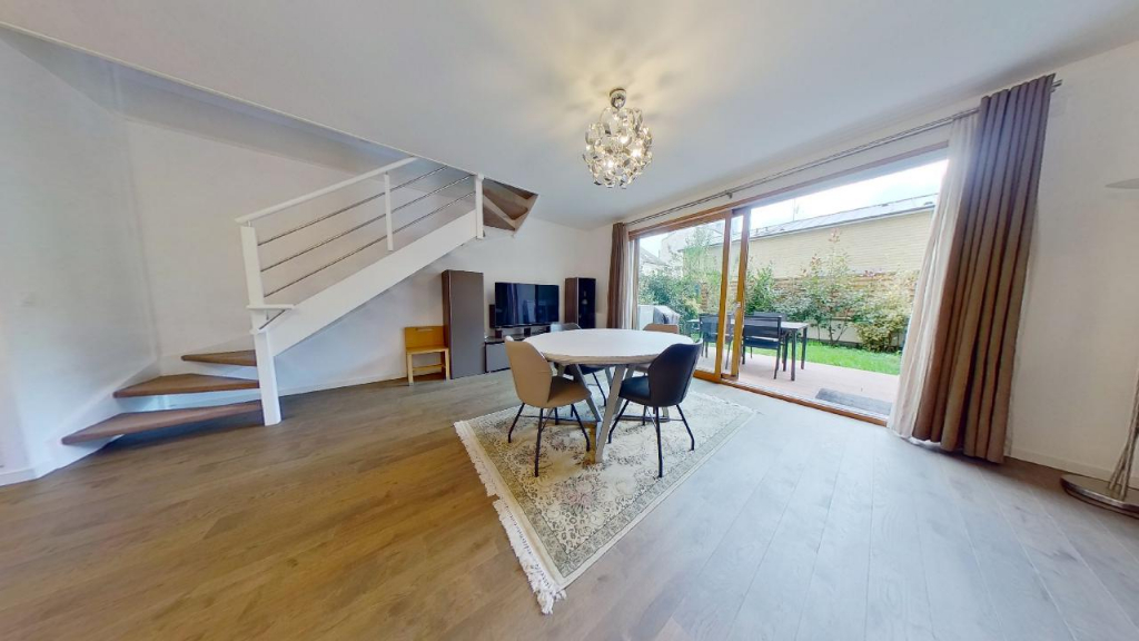 Vente Appartement de 5 pièces 126 m² - COURBEVOIE 92400 | BRACKE IMMOBILIER COURBEVOIE - AR photo3