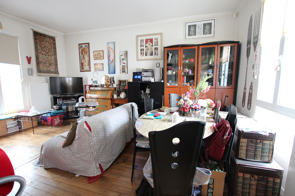 Vente Appartement de 5 pièces 93 m² - COURBEVOIE 92400 | BRACKE IMMOBILIER COURBEVOIE - AR photo2