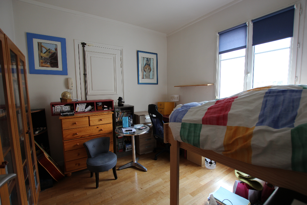 Vente Appartement de 5 pièces 93 m² - COURBEVOIE 92400 | BRACKE IMMOBILIER COURBEVOIE - AR photo8