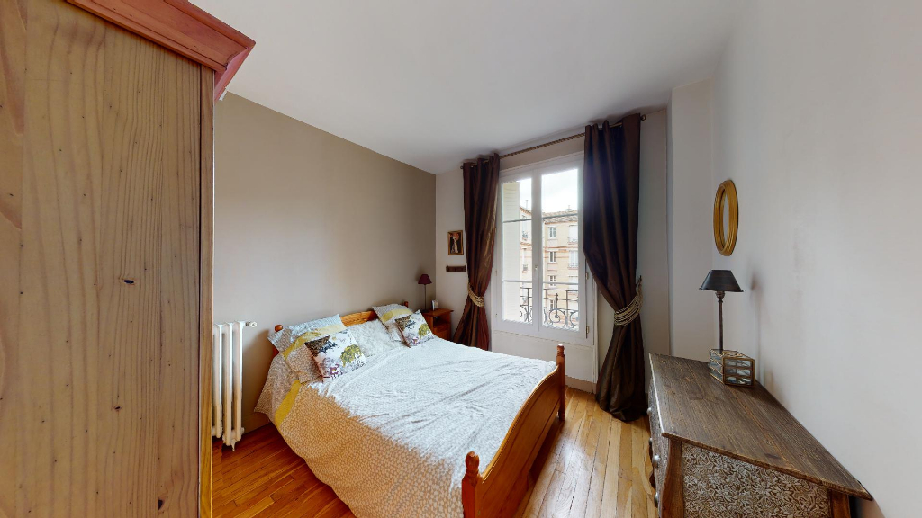 Vente Appartement de 4 pièces 68 m² - COURBEVOIE 92400 | BRACKE IMMOBILIER COURBEVOIE - AR photo5