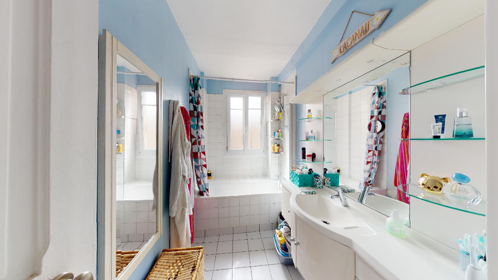 Vente Appartement de 4 pièces 68 m² - COURBEVOIE 92400 | BRACKE IMMOBILIER COURBEVOIE - AR photo6