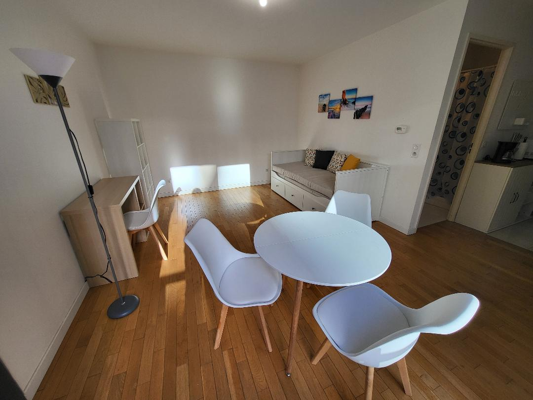 Photo Appartement  meublé Bois Colombes 1 pièce 30.20 m² image 2/6