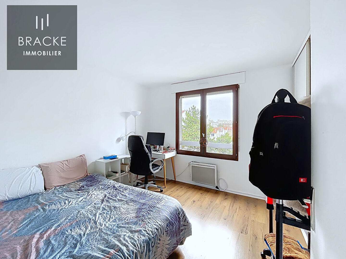 Photo Appartement Courbevoie 3 pièces 68m² + balcon image 6/6